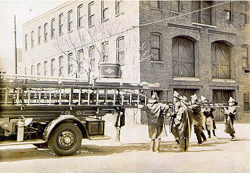 Hook & Ladder Truck
