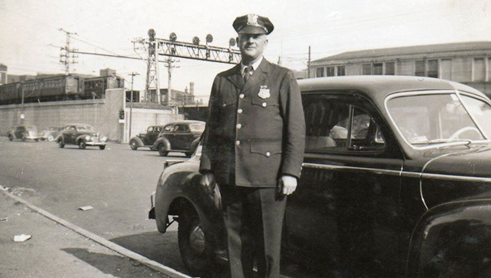 Veit, Joseph
1947
Standing on McCarter Highway
Photo from Robert Veit
