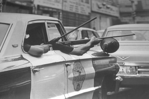 1967 Riots
Police patrolling Springfield Avenue
